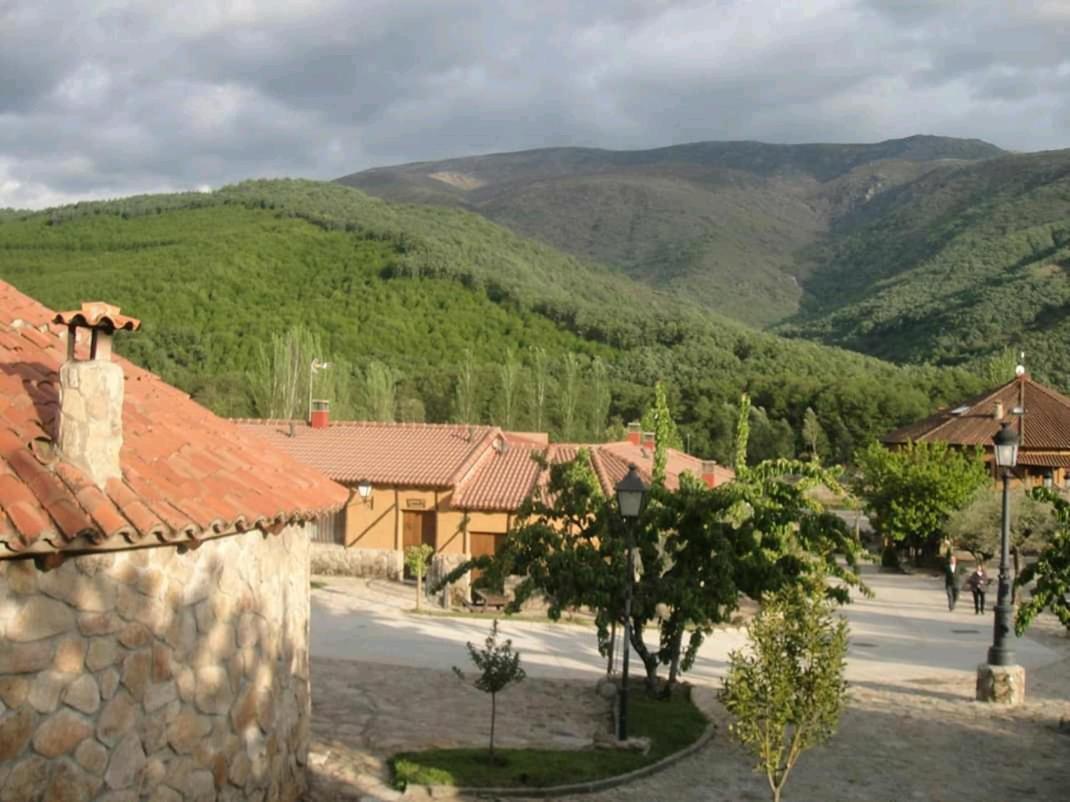 Complejo Rural Los Chozos Valle Del Jerte Exterior foto